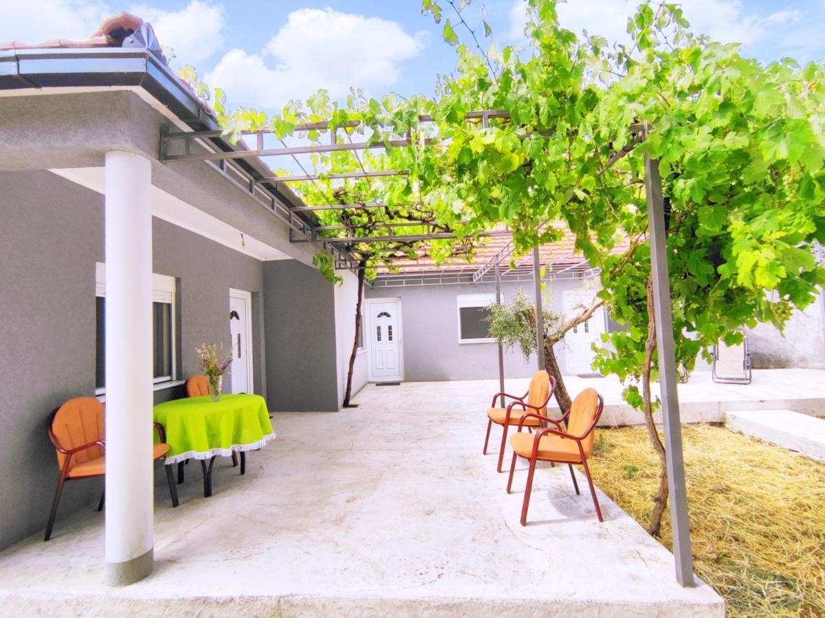 Villa Celtis Shade House Virpazar Exterior foto